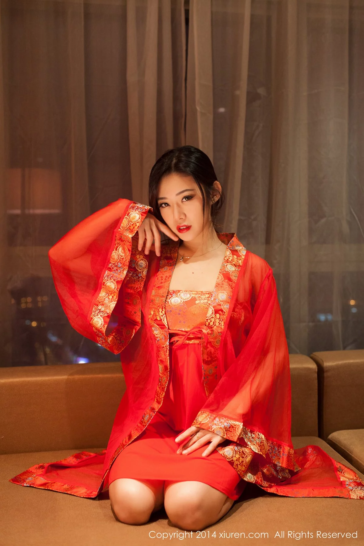 [XiuRen秀人网]No.097_嫩模luvian本能大尺度血滴子遮两点极致诱惑写真57P-秀人集