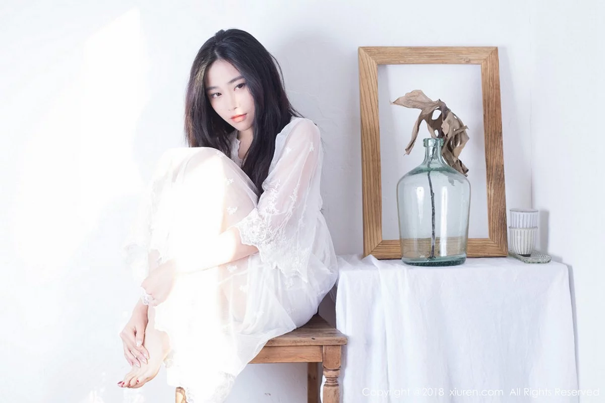 [XiuRen秀人网]No.1024_女神许诺Sabrina居家早安女友系列床上慵懒迷人写真82P-秀人集