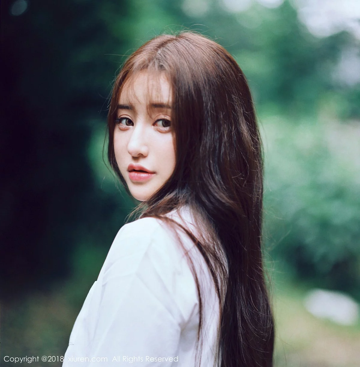 [XiuRen秀人网]No.994_嫩模丹妮Danny滑板女神胶带遮点秀美乳抹油撩人诱惑写真40P-秀人集