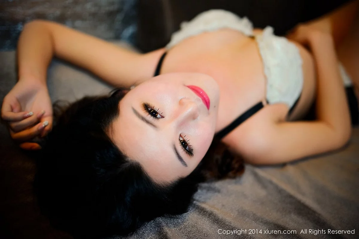 [XiuRen秀人网]No.173_嫩模狐狸小姐Adela浴室里大尺度全裸诱人胴体写真110P-秀人集