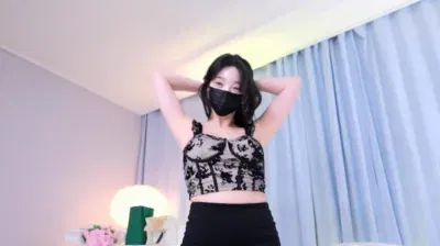 2025-05-17_07-22-18 – moem9e9 – BJ ♔레나-秀人集