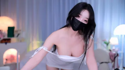 2025-05-25_06-08-23 – moem9e9 – BJ ♔레나-秀人集