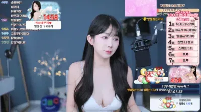 2025-07-01_03-02-58 – somsom0339 – BJ 목화♥-秀人集