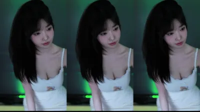 2025-07-11_06-03-38 – m0m099 – BJ 과즙세연-秀人集