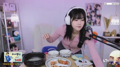 2025-05-27_23-00-41 – jha0331 – BJ 아띠-秀人集