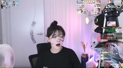 2025-07-25_07-13-35 – rrrr4719 – BJ 류하-秀人集