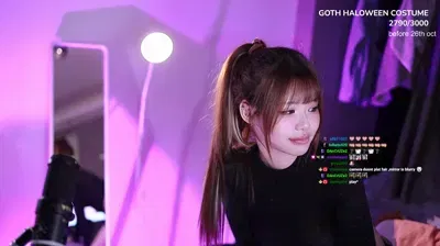 2025-10-24_09-16-17 – irissiri129 – BJ 艾怡-秀人集