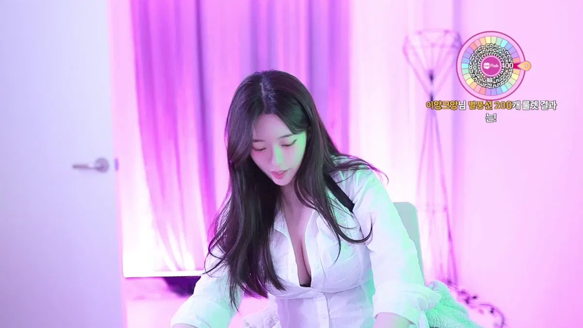 2026-02-10_03-09-13 - bks1004-秀人集