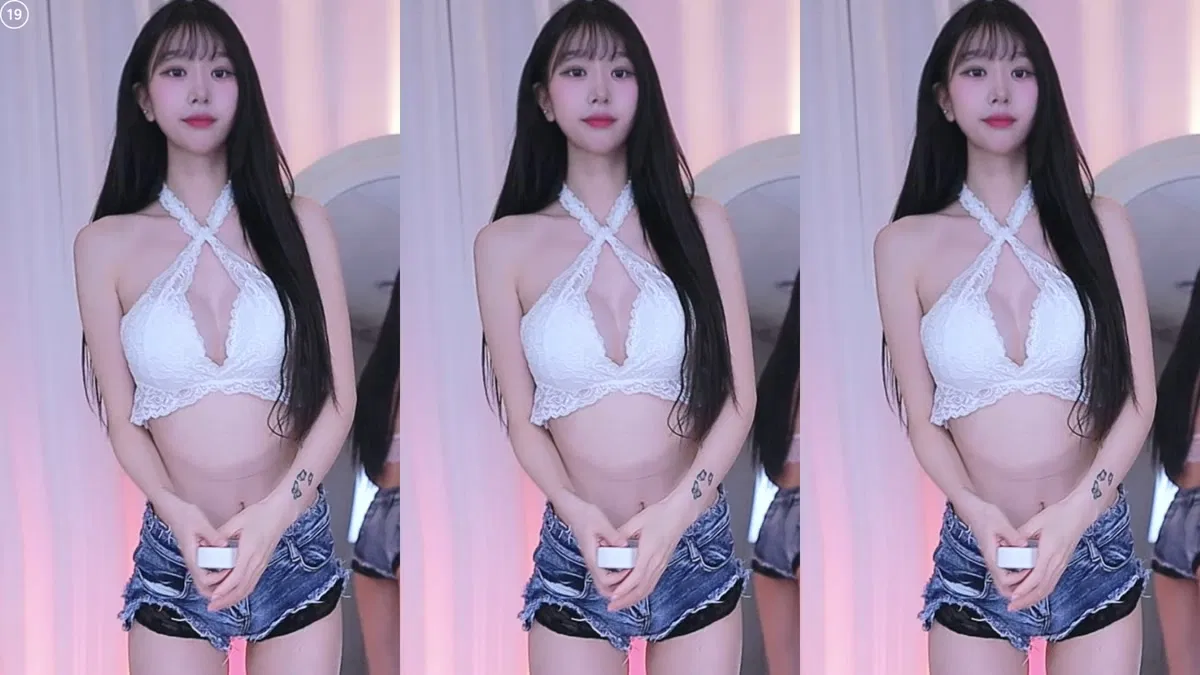 2026-02-27_05-02-29 - hio0ochu-秀人集